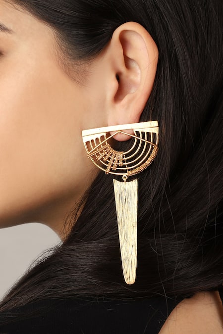 Shop_Itrana_Gold Plated Cut Work, Chains Textured Pattern Earrings _Online_at_Aza_Fashions