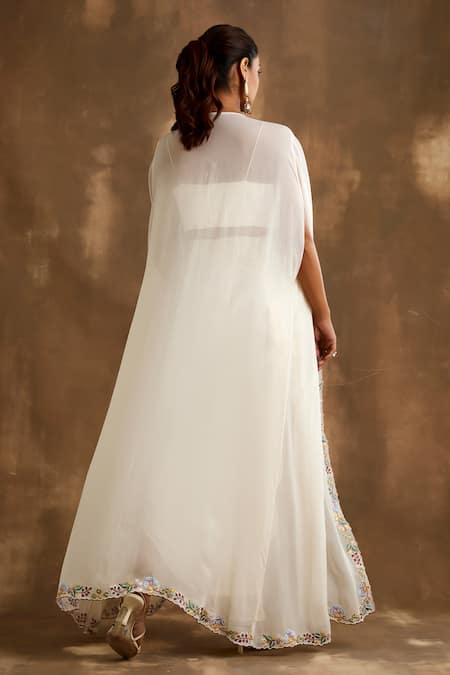 Niamh By Kriti Floral Embroidered Border Cape Draped Skirt Set 