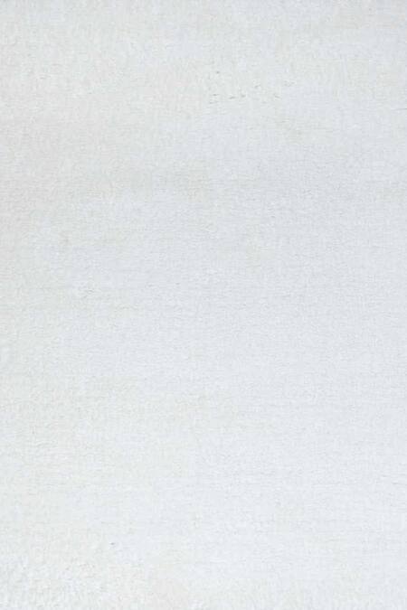 Buy_Kaleen India_White 100% Polyester Hand Tufted Daisy Oval Rug_Online_at_Aza_Fashions