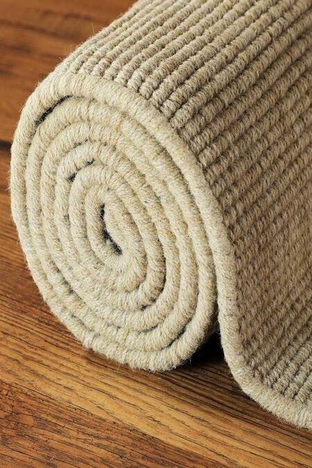 Kaleen India_Beige 60% Wool And 40% Jute Handwoven Stripe Pattern Mood Solid Round Rug_Online_at_Aza_Fashions