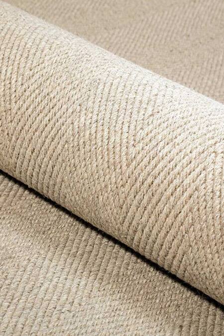 Buy_Kaleen India_Cream 85% Wool And 15% Jute Handwoven Chevron Pattern Mood Square Rug