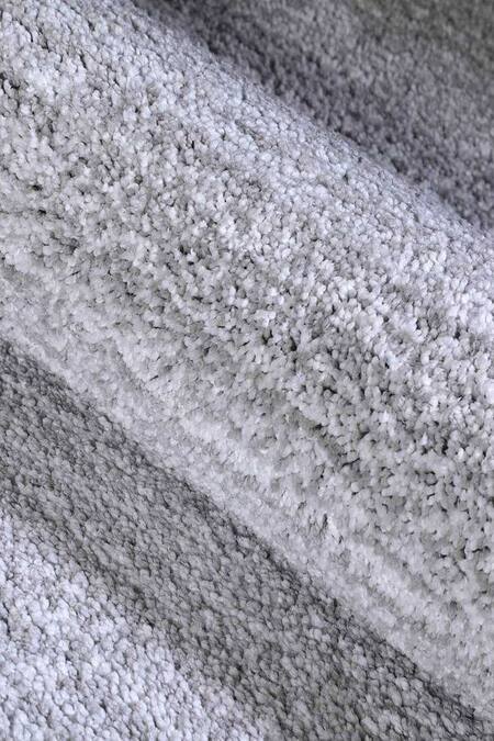 Shop_Kaleen India_Grey 100% Polyester Hand Tufted Daisy Octagon Shaped Rug_Online_at_Aza_Fashions