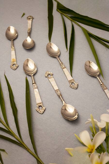 Assemblage Silver Mother Of Pearl And Stainless Steel Spoons Set 6