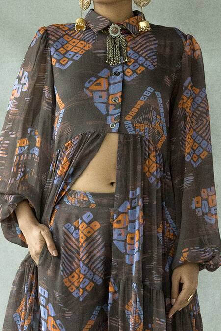 Buy Doh Tak Keh Brown Georgette Collared Jugni Abstract Print Tiered Shirt Online at Aza Fashions Buy_Doh Tak Keh_Brown Georgette Collared Jugni Abstract Print Tiered Shirt_Online_at_Aza_Fashions
