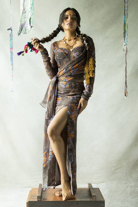 Doh Tak Keh Brown Georgette Jugni Abstract Print Thigh-high Slit Skirt at Aza Fashions Doh Tak Keh_Brown Georgette Jugni Abstract Print Thigh-high Slit Skirt_at_Aza_Fashions