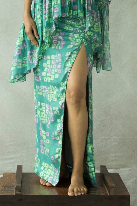 Shop Doh Tak Keh Blue Silk V-neck Munni Abstract Print Kaftan And Skirt Set Online at Aza Fashions Shop_Doh Tak Keh_Blue Silk V-neck Munni Abstract Print Kaftan And Skirt Set_Online_at_Aza_Fashions