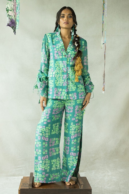 DOH TAK KEH Blue Bemberg Fine Silk Printed Abstract Munni Blazer And Pant Set 