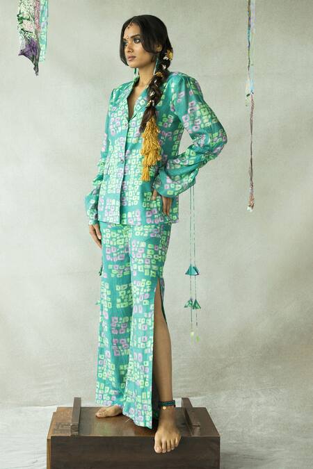 Buy_Doh Tak Keh_Blue Silk Munni Abstract Print Blazer And Pant Set_Online_at_Aza_Fashions
