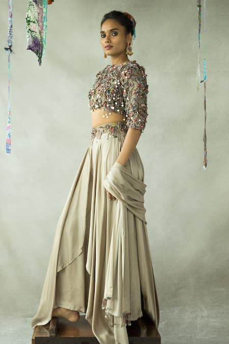 Buy Doh Tak Keh Gold , Cotton Beads Round Chamma Embroidered Blouse Skirt Set Online at Aza Fashions Buy_Doh Tak Keh_Gold , Cotton Beads Round Chamma Embroidered Blouse Skirt Set_Online_at_Aza_Fashions