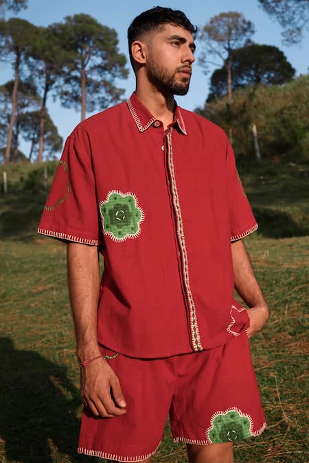 Buy Jodi Red Handloom Cotton Applique, Embroidery Cayenne Shorts Co-ord Set Online at Aza Fashions Buy_Jodi_Red Handloom Cotton Applique, Embroidery Cayenne Shorts Co-ord Set _Online_at_Aza_Fashions