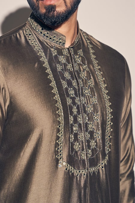 Buy_Kaaj Button X AZA_Green Chanderi, Satin Mirrors Placement Kurta With Pant _Online_at_Aza_Fashions