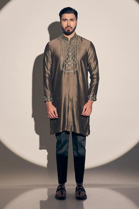 Kaaj Button X AZA_Green Chanderi, Satin Mirrors Placement Kurta With Pant _at_Aza_Fashions