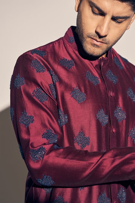 Buy_Kaaj Button X AZA_Maroon Chanderi, Satin Cut Work Cutdana Embroidered Kurta With Pant 