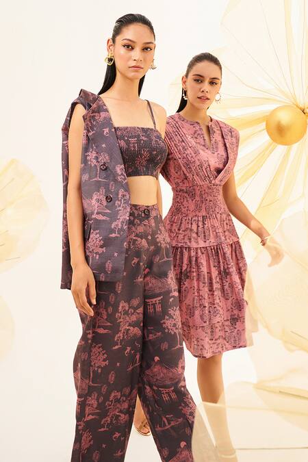 House Of Fett Pink Linen Split V-neck Osaka Abstract Print Dress Online at Aza Fashions House Of Fett_Pink Linen Split V-neck Osaka Abstract Print Dress_Online_at_Aza_Fashions