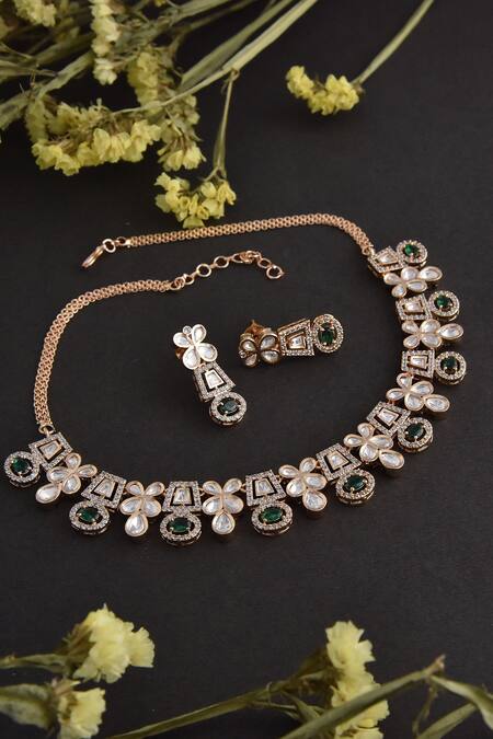 Swabhimann_Green Crystals, Diamonds, Stones Uncut Polki Embellished Floral Necklace Set _Online_at_Aza_Fashions