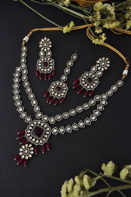 Swabhimann_Red Stones, Beads Uncut Polki Embellished Necklace Set _Online_at_Aza_Fashions