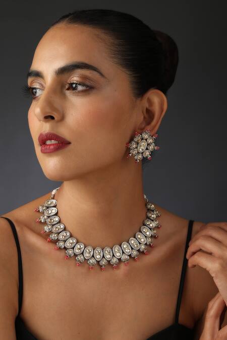 Shop_Swabhimann_Pink Stones, Beads Carved Kundan Embellished Necklace Set _Online_at_Aza_Fashions