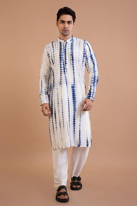 Priyanka Haralalka Blue Cotton Silk Embroidered Mirror Tie And Dye Work Kurta & Pant Set 