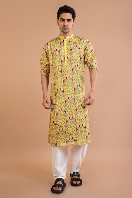 Priyanka Haralalka Peacock Print Kurta With Pyjama 