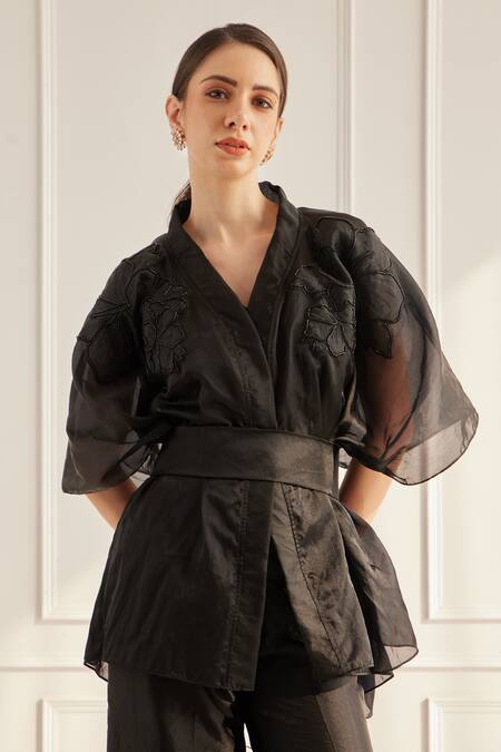Shop Fuga Black Organza Embroidery V-neck Flower Kaftan Top Pant Set at Aza Fashions Shop_Fuga_Black Organza Embroidery V-neck Flower Kaftan Top Pant Set_at_Aza_Fashions