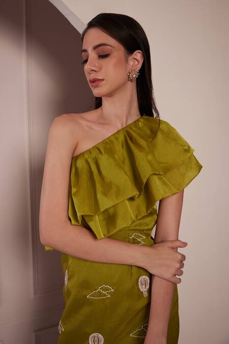 Fuga Green Organza Embroidery Asymmetric Hot Air Balloon Dress at Aza Fashions Fuga_Green Organza Embroidery Asymmetric Hot Air Balloon Dress_at_Aza_Fashions