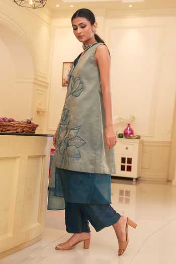 Buy_Chambray & Co._Blue , Organza Cut Work, Embroidery V-neck Juli Lotus Kurta With Pant _Online_at_Aza_Fashions