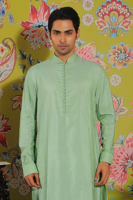 Yajy By Aditya Jain Green Silk, Cotton Mandarin Collar Kurta Set Online at Aza Fashions Yajy By Aditya Jain_Green Silk, Cotton Mandarin Collar Kurta Set _Online_at_Aza_Fashions