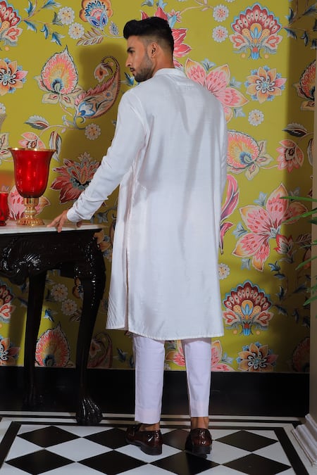 Shop Yajy By Aditya Jain Pink Silk, Cotton Embroidery Pintuck Kurta Set at Aza Fashions Shop_Yajy By Aditya Jain_Pink Silk, Cotton Embroidery Pintuck Kurta Set _at_Aza_Fashions