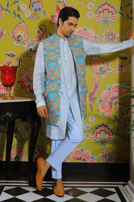 Yajy By Aditya Jain_Blue Linen, Silk, Cotton Embroidery Floral Printed Kurta And Bundi Set _at_Aza_Fashions