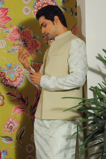 Buy_Yajy By Aditya Jain_Green , Cotton, Organza Quilted Bundi And Floral Woven Kurta Set _Online_at_Aza_Fashions