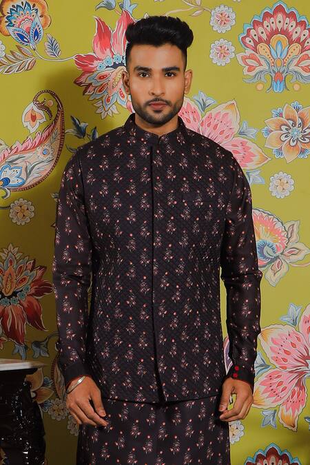 Yajy By Aditya Jain Black Silk, Cotton Embroidery Quilted Bundi And Floral Print Kurta Set Online at Aza Fashions Yajy By Aditya Jain_Black Silk, Cotton Embroidery Quilted Bundi And Floral Print Kurta Set _Online_at_Aza_Fashions