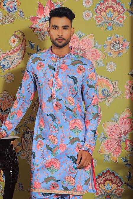 Yajy By Aditya Jain_Blue Silk Lotus Pond Print Kurta Set _Online_at_Aza_Fashions