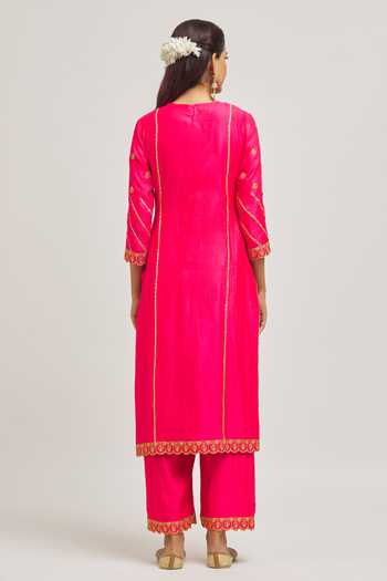 Shop Surbhi Shah Red Silk, Organza Embroidery Round Neck Hand Kurta Pant Set at Aza Fashions Shop_Surbhi Shah_Red Silk, Organza Embroidery Round Neck Hand Kurta Pant Set _at_Aza_Fashions