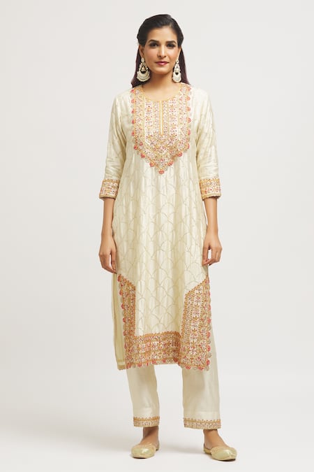 Surbhi Shah Off White Silk, Organza Sequins, Embroidery Round Neck Hand Kurta Pant Set at Aza Fashions Surbhi Shah_Off White Silk, Organza Sequins, Embroidery Round Neck Hand Kurta Pant Set _at_Aza_Fashions