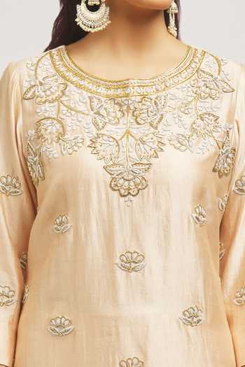 Buy_Surbhi Shah_Beige Silk, Organza Embroidery, Zari Round Neck Zardosi Hand Kurta Pant Set _Online_at_Aza_Fashions