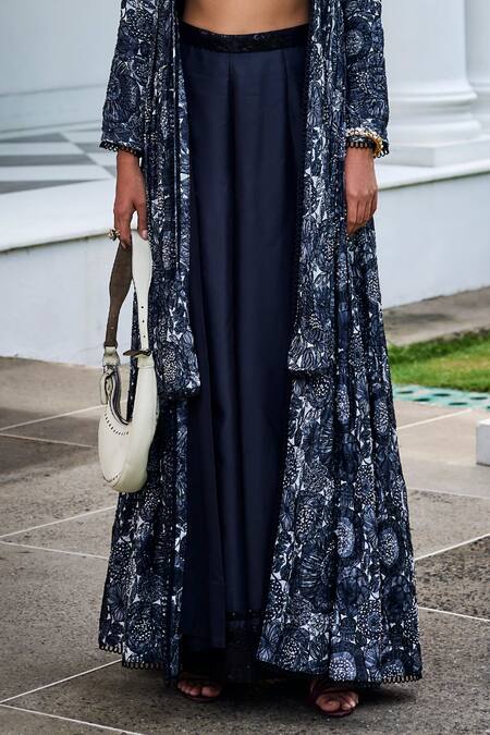 The Royaleum Black Silk Embroidery, Sequins V-neck, Idika Floral Print Jacket Palazzo Set at Aza Fashions The Royaleum_Black Silk Embroidery, Sequins V-neck, Idika Floral Print Jacket Palazzo Set_at_Aza_Fashions