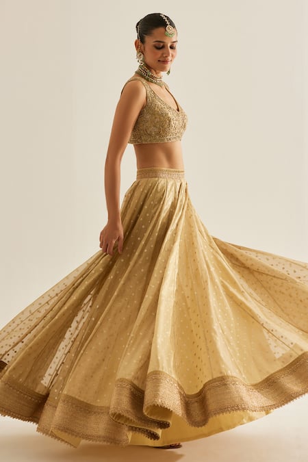 Buy Shyam Narayan Prasad Gold Tissue Embroidery, Zari V-neck Floral Woven Pattern Lehenga Set Online at Aza Fashions Buy_Shyam Narayan Prasad_Gold Tissue Embroidery, Zari V-neck Floral Woven Pattern Lehenga Set _Online_at_Aza_Fashions