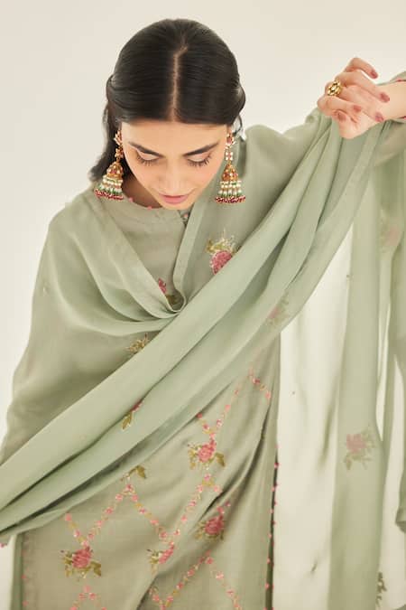 Buy Shyam Narayan Prasad Green Silk, Chanderi, Organza Embroidery Round Neck Block Print And Kurta Set Online at Aza Fashions Buy_Shyam Narayan Prasad_Green Silk, Chanderi, Organza Embroidery Round Neck Block Print And Kurta Set _Online_at_Aza_Fashions