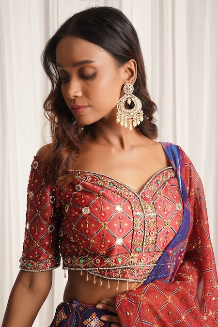 Buy_Chaashni By Maansi And Ketan_Purple Silk Cut Work Boat Neck Geometric Print Lehenga Set _Online_at_Aza_Fashions