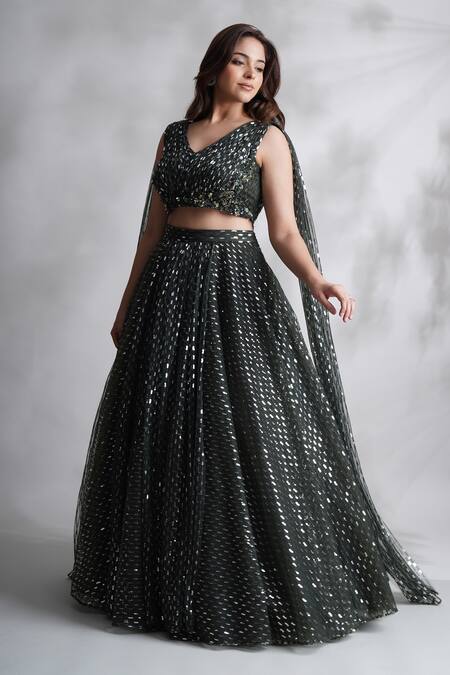 Chaashni By Maansi And Ketan Green Net Sequins, Stones, Cut Work V-neck Embroidered Lehenga And Blouse Set Online at Aza Fashions Chaashni By Maansi And Ketan_Green Net Sequins, Stones, Cut Work V-neck Embroidered Lehenga And Blouse Set _Online_at_Aza_Fashions