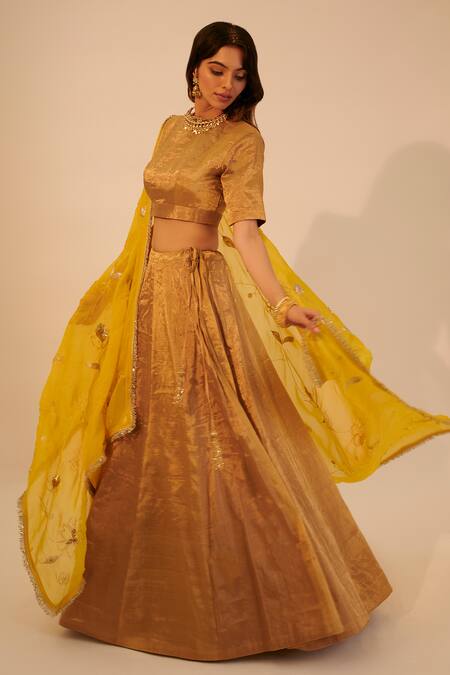 Shop Sheela Suthar Gold Organza, Silk, Handloom Metallic Lehenga Set With Embroidered Dupatta Online at Aza Fashions Shop_Sheela Suthar_Gold Organza, Silk, Handloom Metallic Lehenga Set With Embroidered Dupatta _Online_at_Aza_Fashions