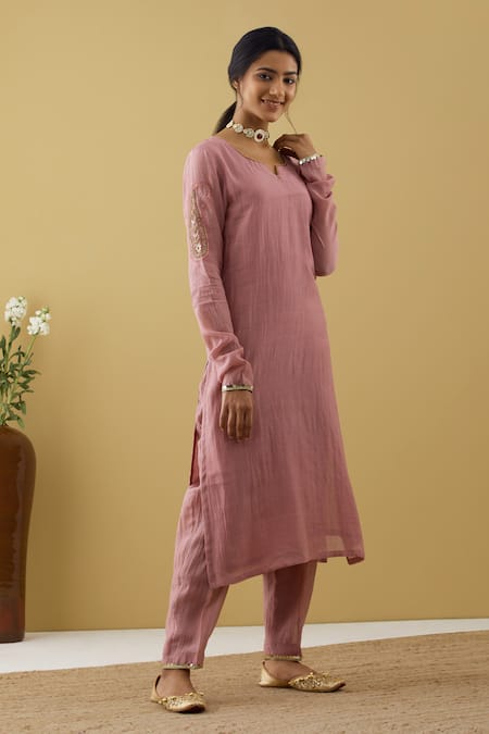 Buy Tashee Purple Chanderi Sequins, Zari Split V-neck Sleeve Embroidered Kurta And Pant Set Online at Aza Fashions Buy_Tashee_Purple Chanderi Sequins, Zari Split V-neck Sleeve Embroidered Kurta And Pant Set _Online_at_Aza_Fashions