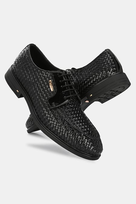 Lafattio Black Textured Leather Shoes  