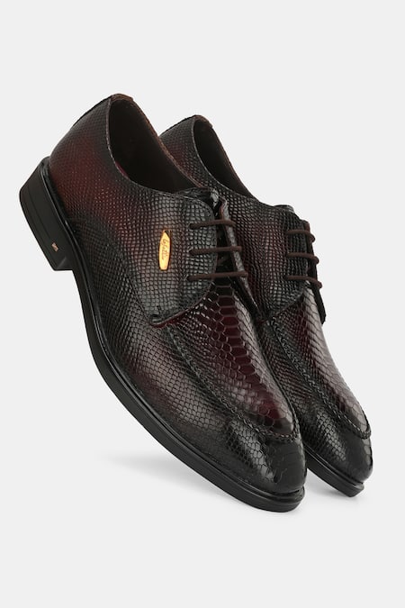 Buy_Lafattio_Red Textured Animal Shoes  _Online_at_Aza_Fashions