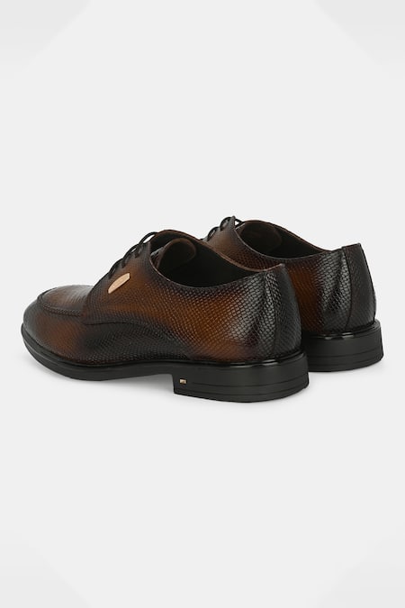 Shop_Lafattio_Brown Textured Leather Lace-up Shoes  