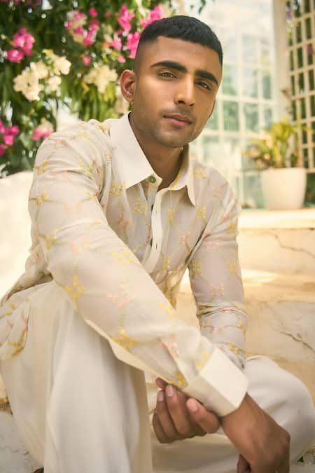 Shop_Nafs_Off White Chanderi Embroidery Pathani Kurta Set_at_Aza_Fashions