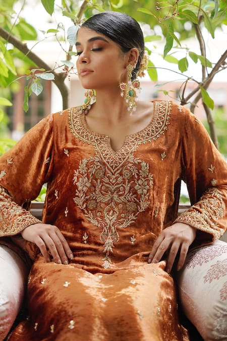 Gul By Aishwarya_Gold , Satin, Organza Embroidery Round Neck, Straight Kurta Pant Set _at_Aza_Fashions