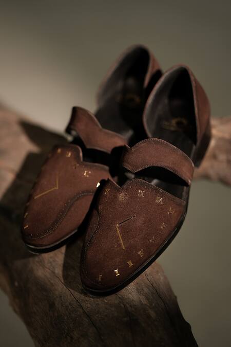 Buy Jatin Malik Brown Clock Pattern Suede Caligae Online at Aza Fashions Buy_Jatin Malik_Brown Clock Pattern Suede Caligae_Online_at_Aza_Fashions