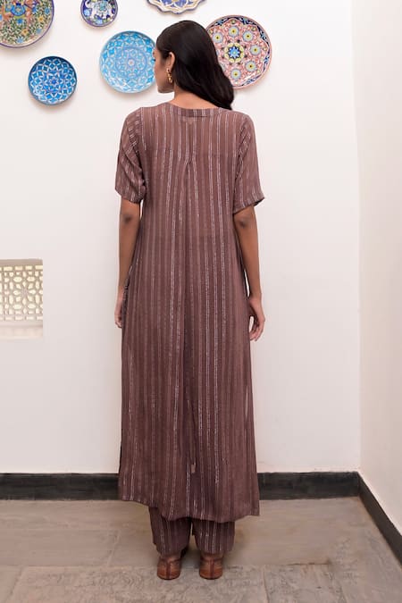Shop Taro Brown Cotton, Lurex Zari V-neck Gulkand Textured Pattern Tunic And Pant Set at Aza Fashions Shop_Taro_Brown Cotton, Lurex Zari V-neck Gulkand Textured Pattern Tunic And Pant Set _at_Aza_Fashions