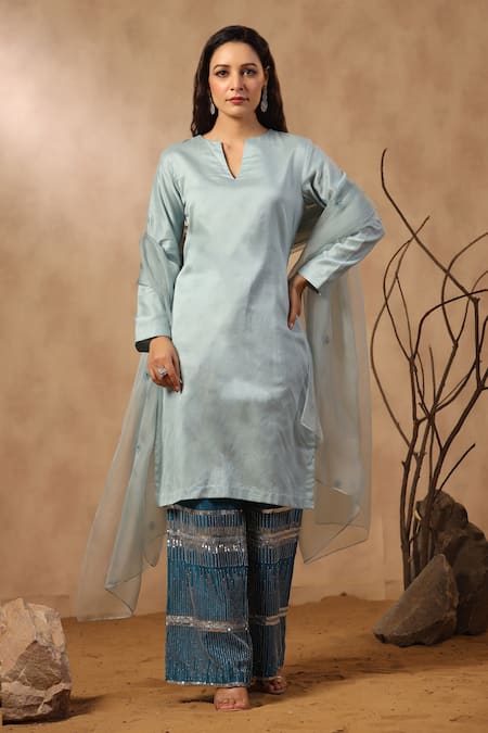 Palak Khandelwal Blue Chanderi Kurta Set With Hand Embroidered Pant 